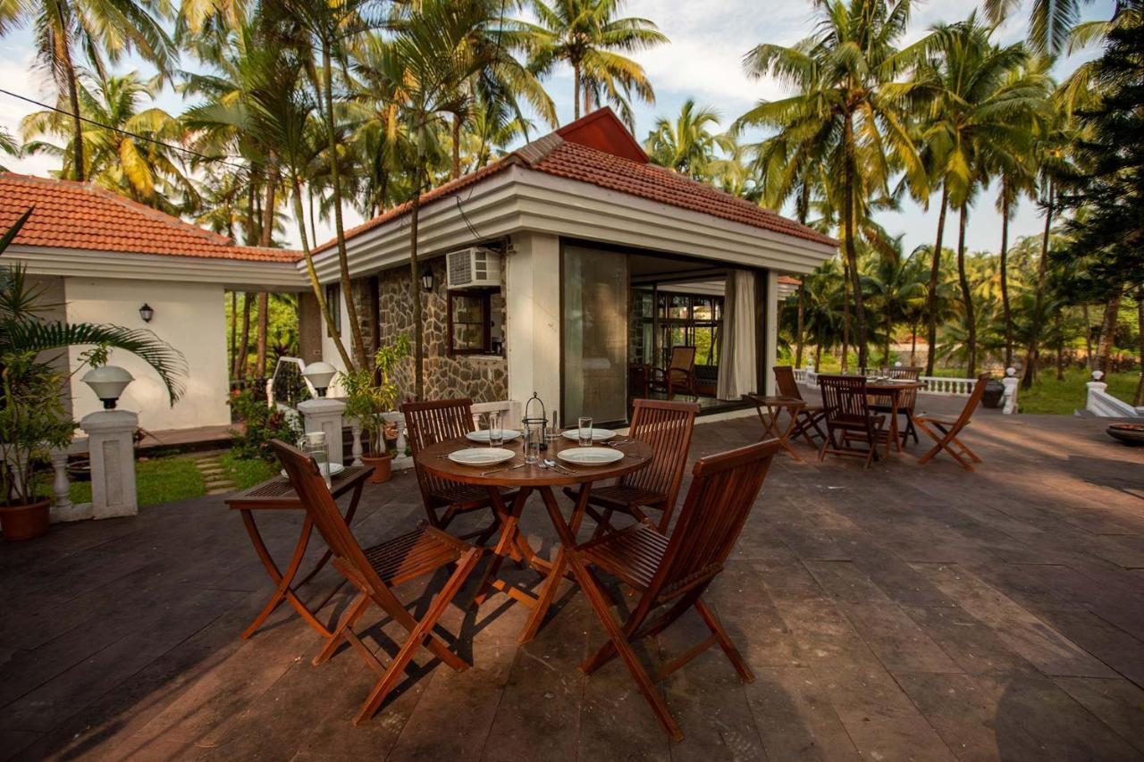 Casa Del Mer By Stayvista - Nearby Beach With, Sea-View Rooms & Coconut Farm อลีบาก ภายนอก รูปภาพ